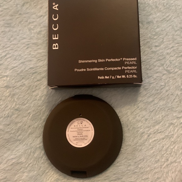 BECCA shimmering highlight powder Pearl new - Picture 6 of 8